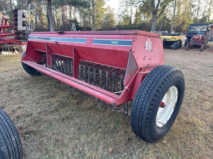 international-5100-image-2