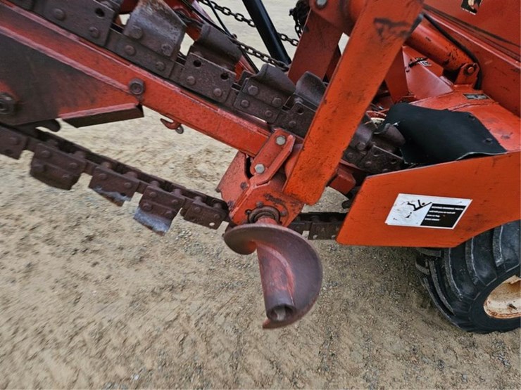 ditch-witch-5110-image-22