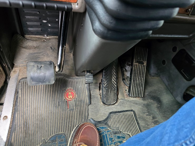 kenworth-t800-image-69