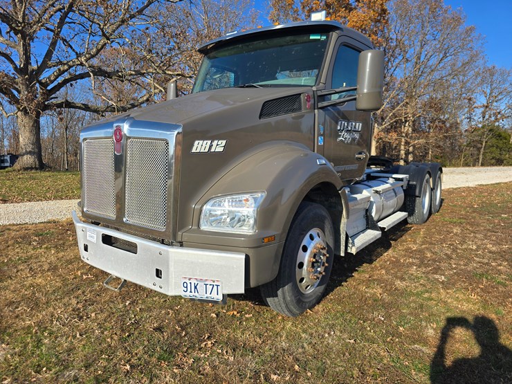 kenworth-t880-image-4