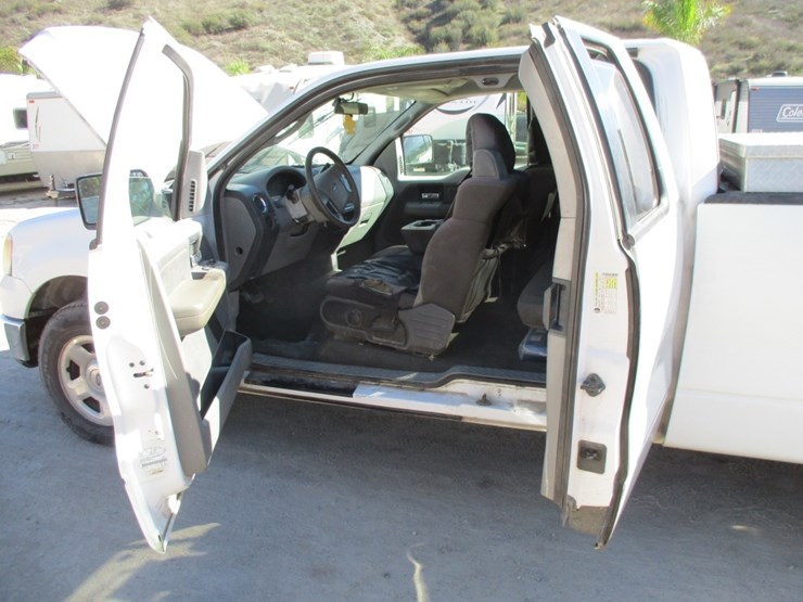 2006-ford-f150-xlt-image-12