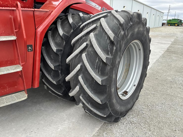 case-ih-steiger-435-image-53