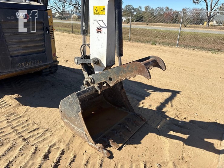 2022-bobcat-e60r2-image-18