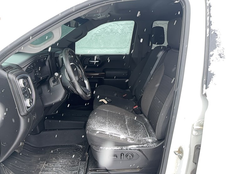 2020-gmc-1500-image-11