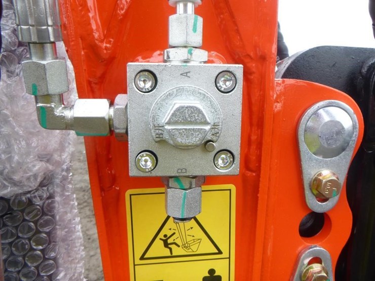 2025-tpm-18k-hydraulic-excavator-image-14