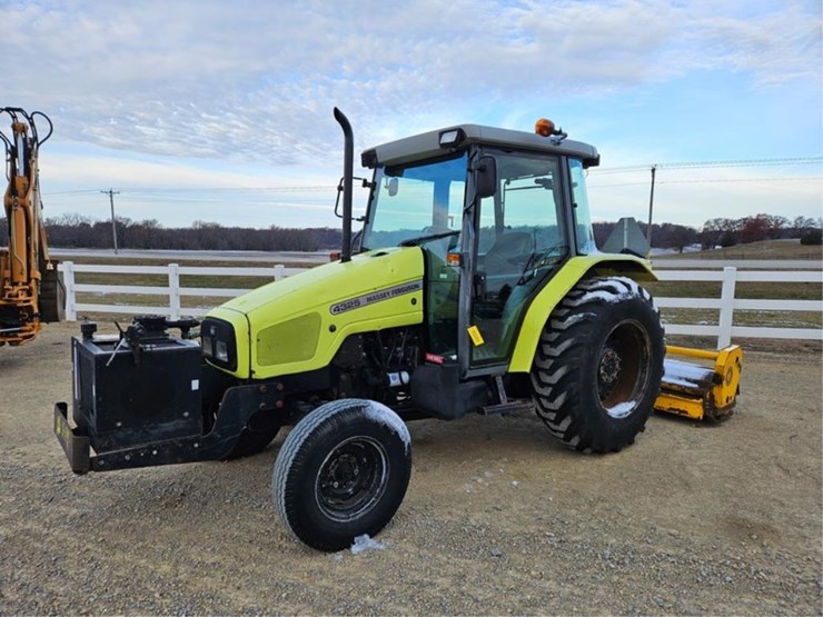massey-ferguson-4325-image-1