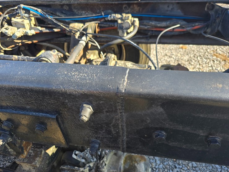 peterbilt-357-image-106