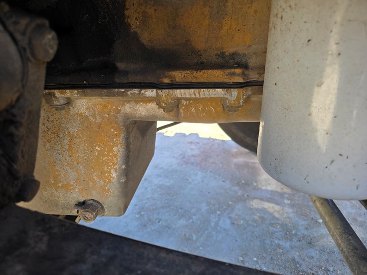 2005-peterbilt-379-image-75