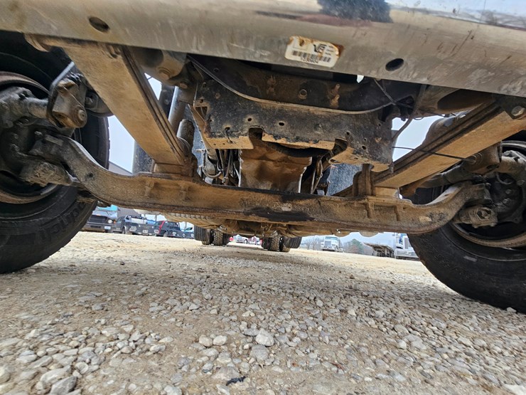 freightliner-122sd-image-64