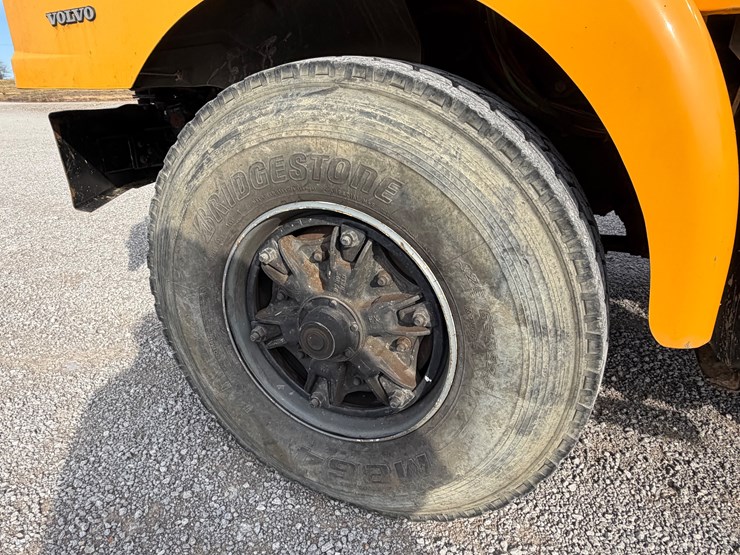 1999-caterpillar-3306-image-15