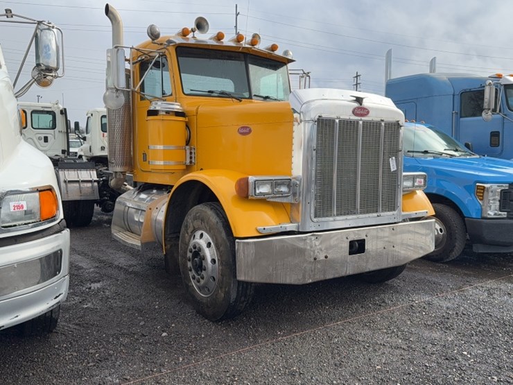1997-peterbilt-379-image-3