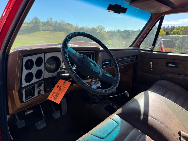 chevrolet-cheyenne-10-image-16