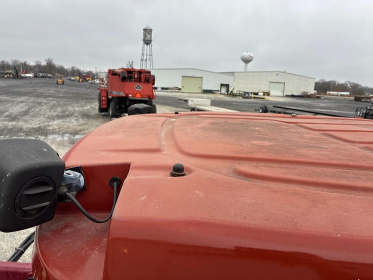 case-ih-95-image-63