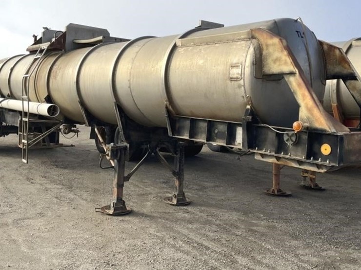 1972-fruehauf-trailer-image-1