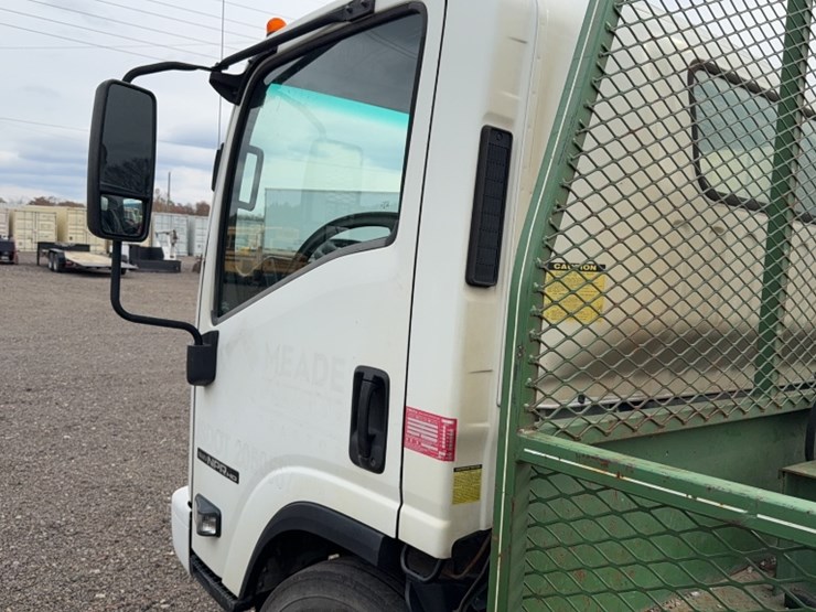 isuzu-npr-hd-image-12