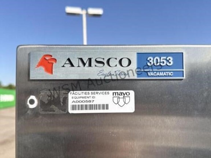 amsco-3053-vacamatic-autoclave-image-8