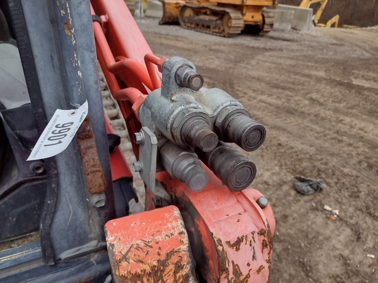 kubota-svl75-2-image-15