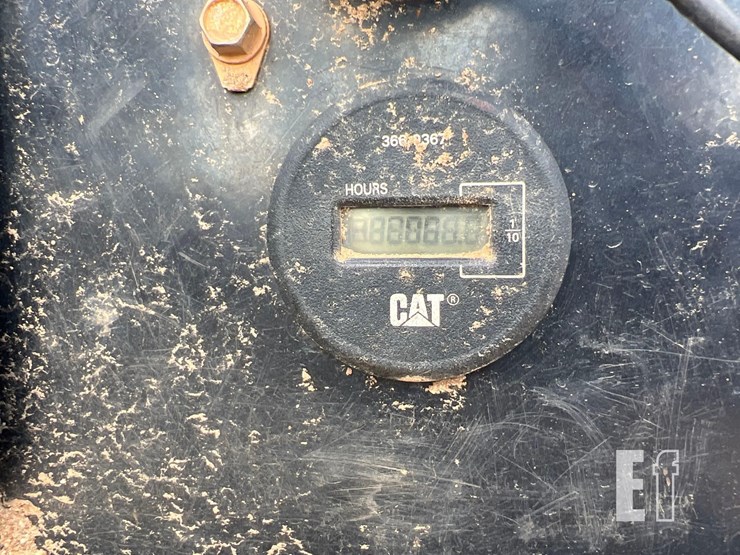 2017-caterpillar-305e2-cr-image-26