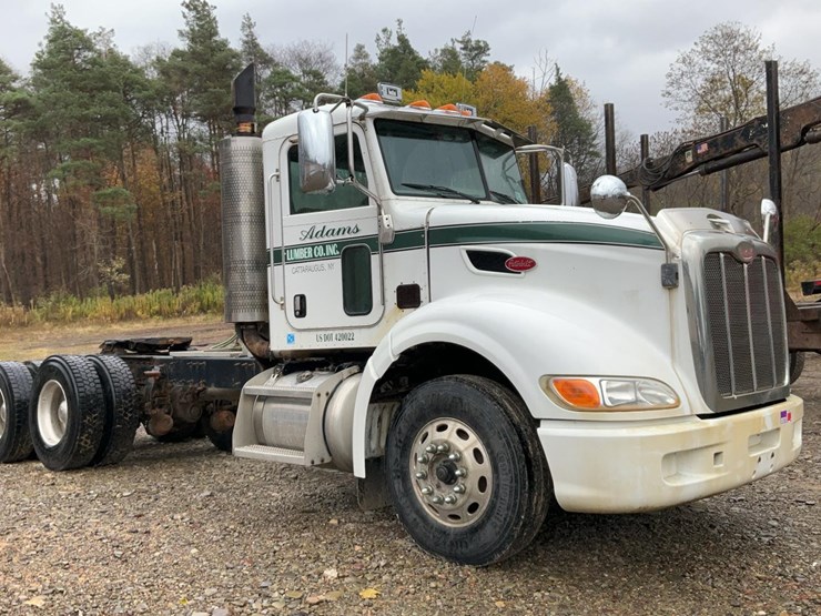 2010-peterbilt-386-image-51