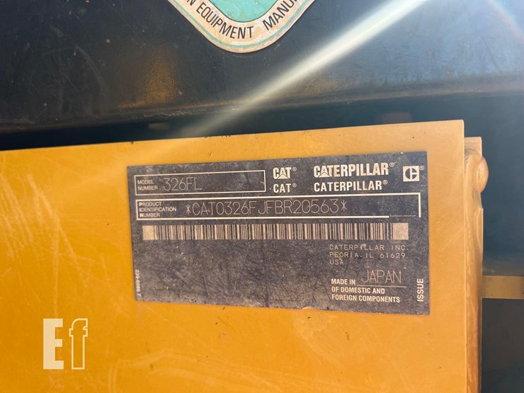 caterpillar-326fl-image-15