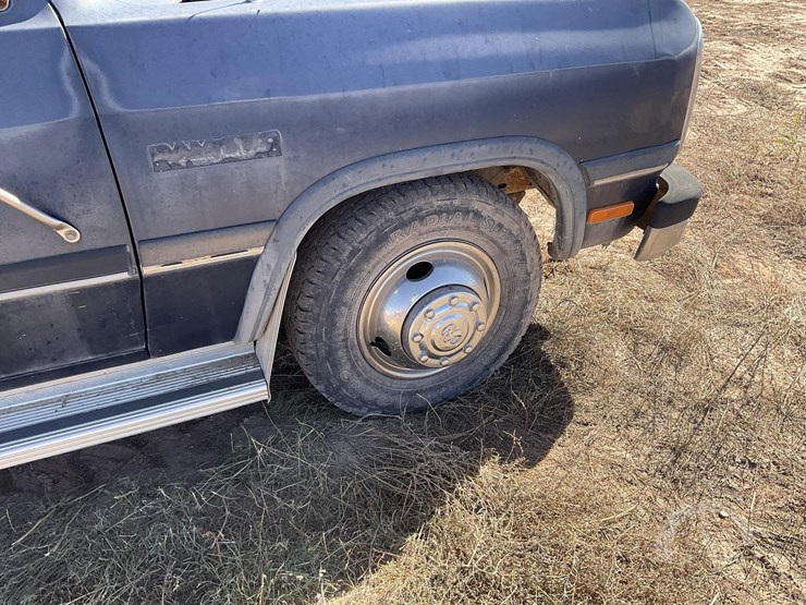 dodge-ram-350-image-13