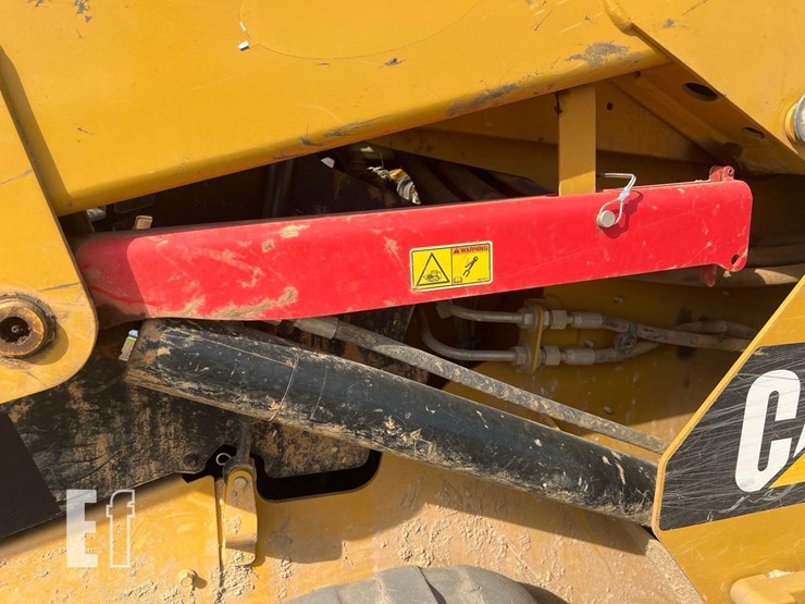 2019-caterpillar-259d-image-26