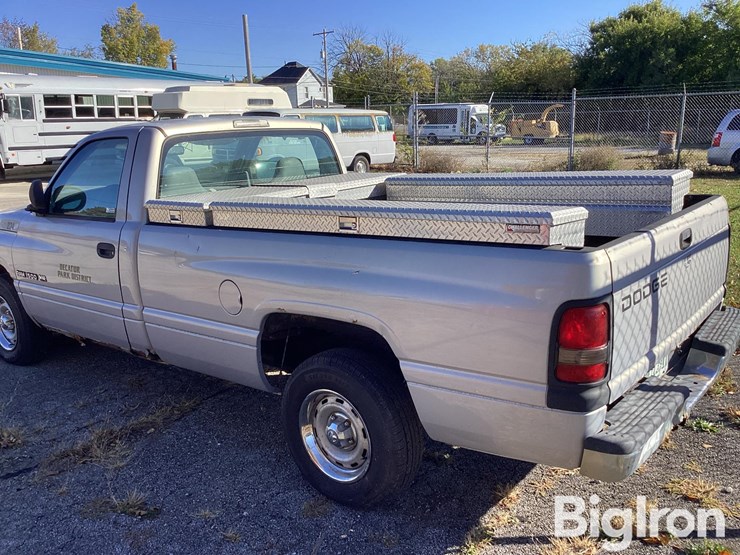 dodge-ram-1500-image-6