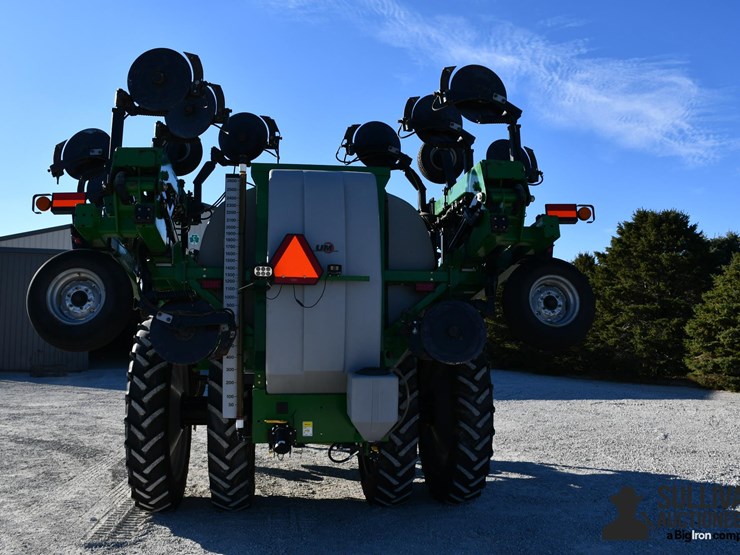 unverferth-2600-nutrimax-liquid-fertilizer-applicator-image-6