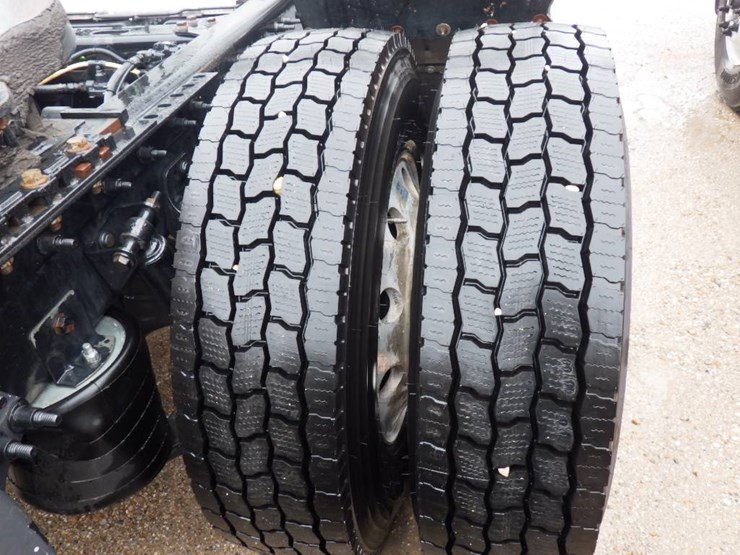 international-lt-image-6