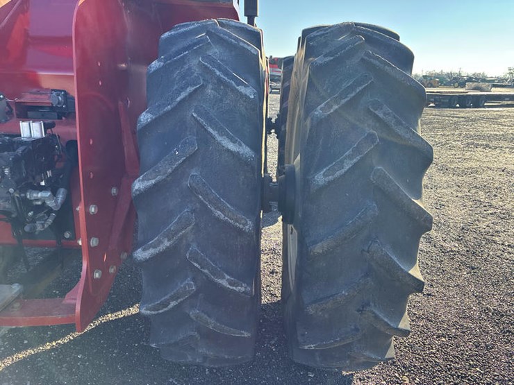 case-ih-steiger-335-image-62