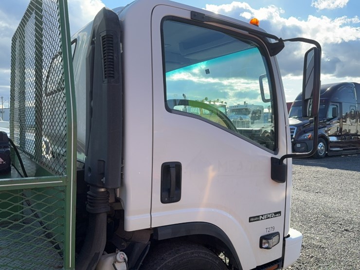 isuzu-npr-hd-image-5