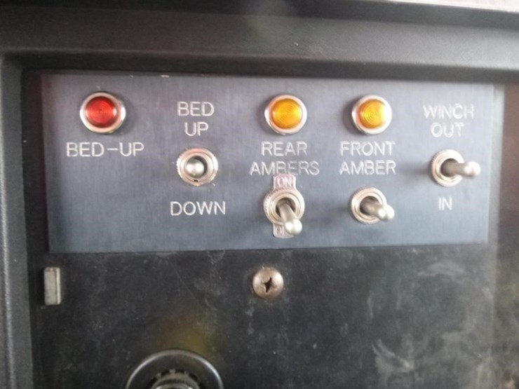 2000-international-4900-image-6