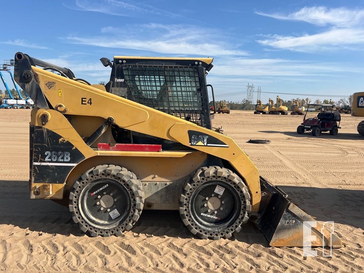 2005-caterpillar-262b-image-5