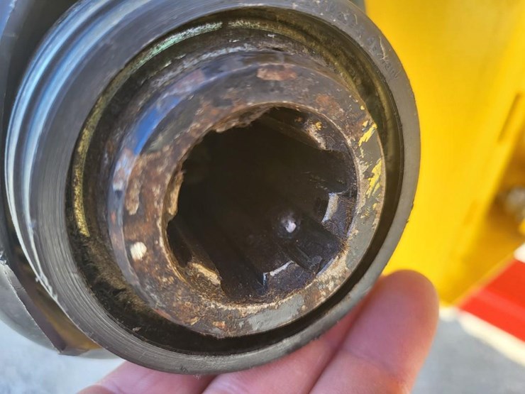 new-holland-74c-image-42