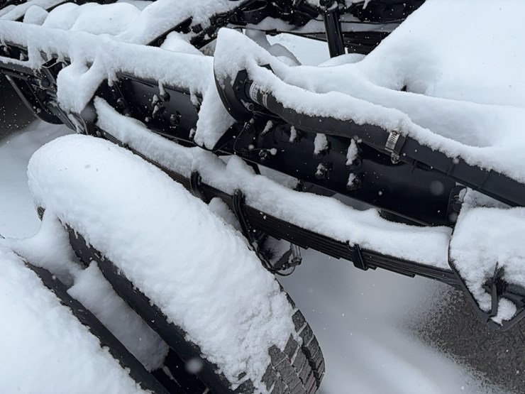 chevrolet-6500-image-9