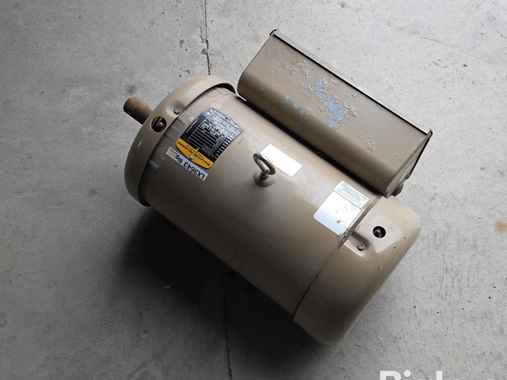baldor-farm-duty-10hp-electric-motor-image-9