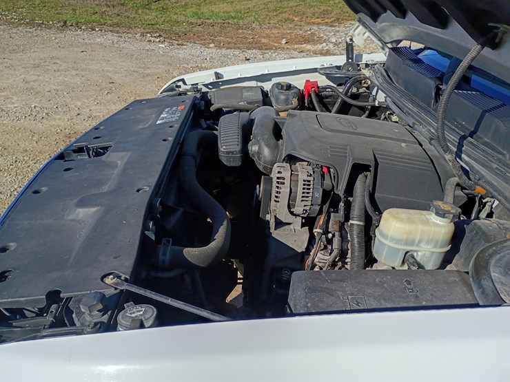 chevrolet-silverado-1500-image-20