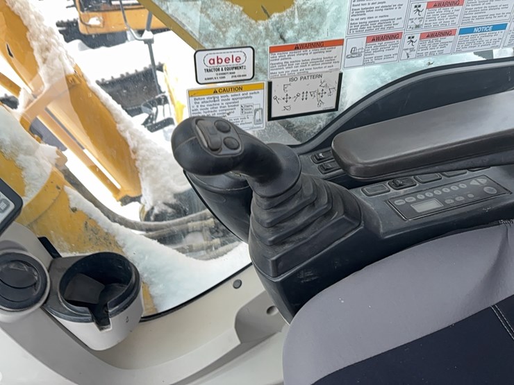 kobelco-sk260-lc-9-image-22