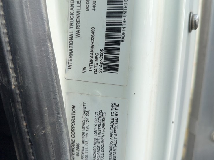 international-durastar-4400-image-16