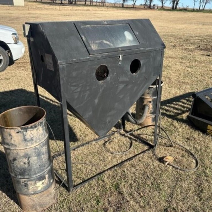 4' Sandblasting Cabinet