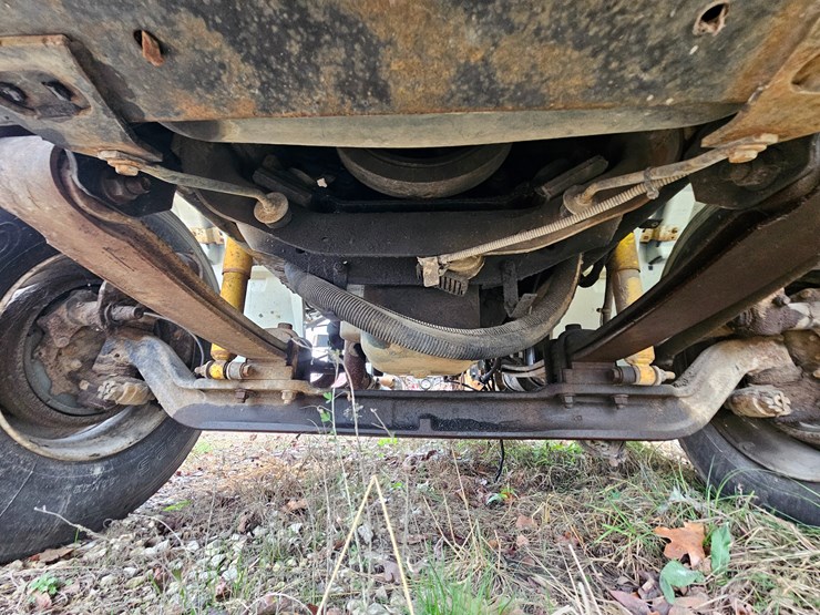 2004-international-durastar-4300-image-39