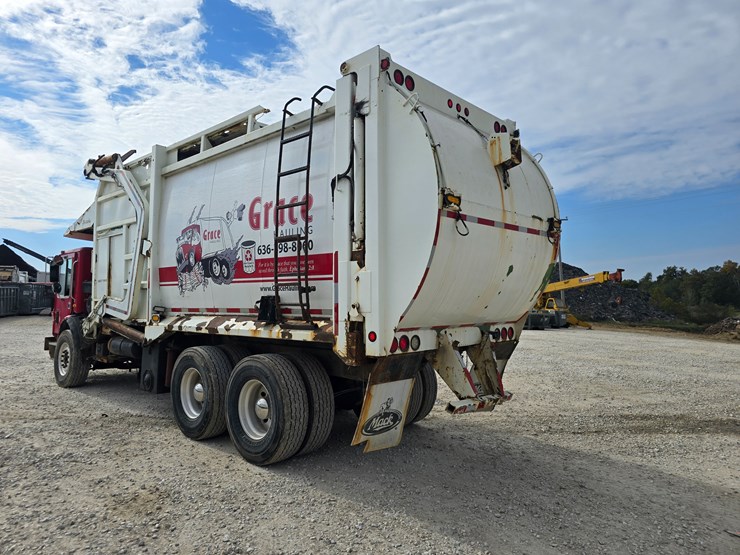 1996-mack-mr688s-image-18