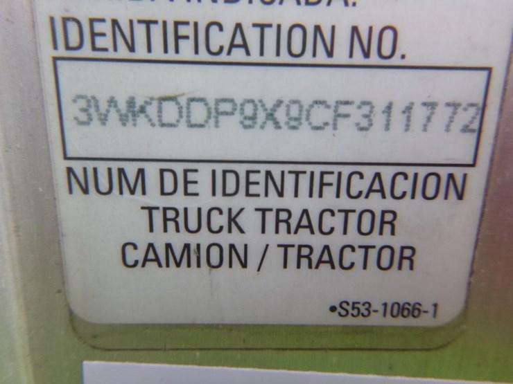 2012-kenworth-t800-image-25