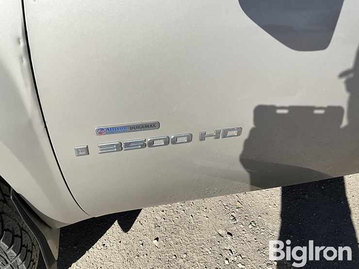 gmc-sierra-3500-image-13