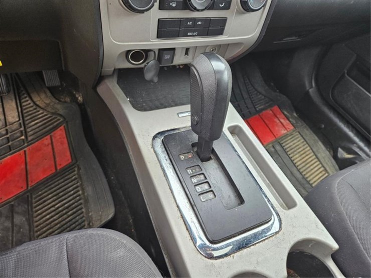 ford-escape-image-24