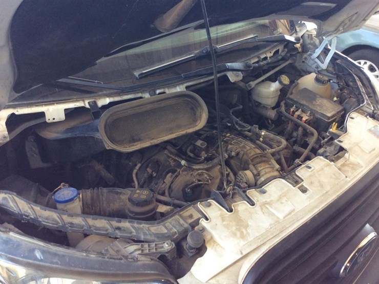 2018-ford-transit-image-12