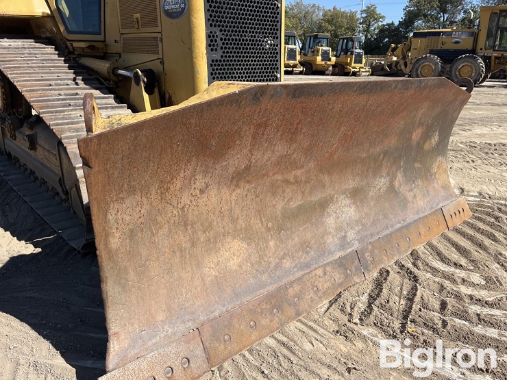 caterpillar-d6n-xl-image-18