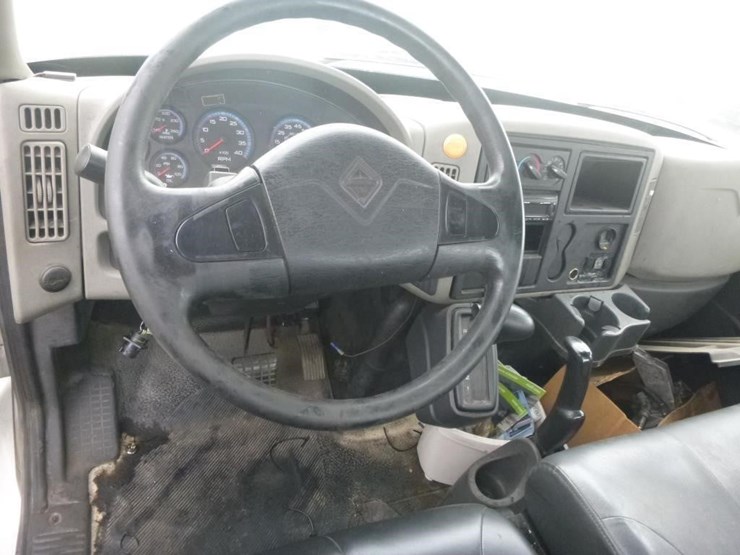 international-4300-image-14