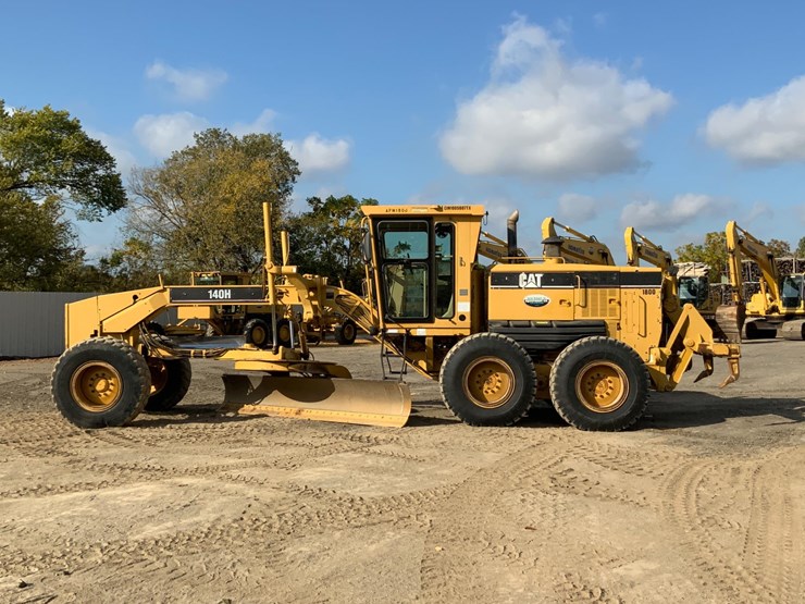 caterpillar-140h-vhp-image-8