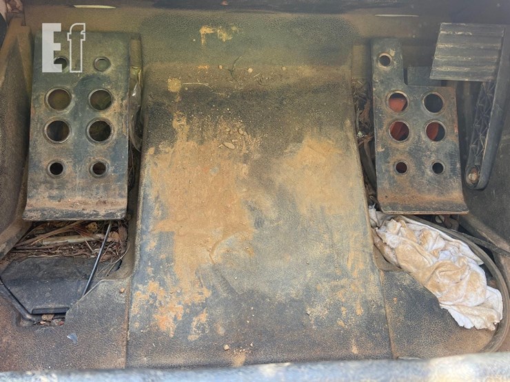 bobcat-t870-image-30